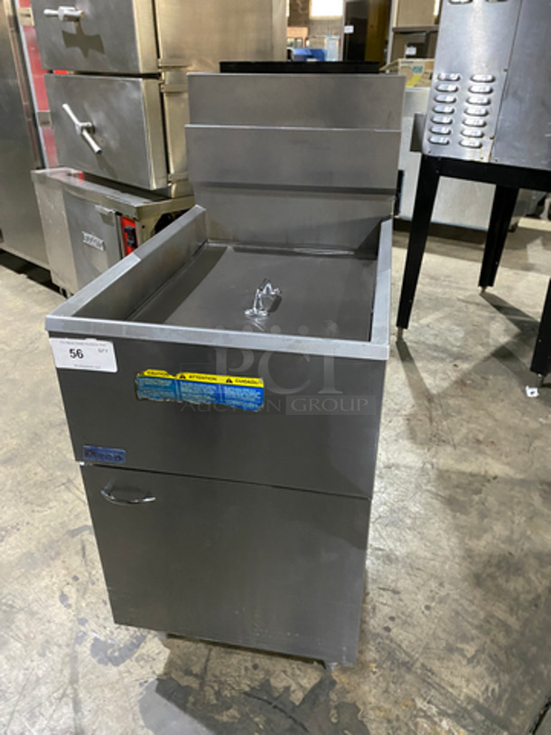 Pitco Commercial Natural Gas Powered Deep Fat Fryer! All Stainless Steel! On Legs!