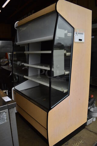 Federal Industries RSSM478SC-3 Metal Commercial Reach In Grab N Go Merchandiser. 120/208-240 Volts, 1 Phase. 47x35x78