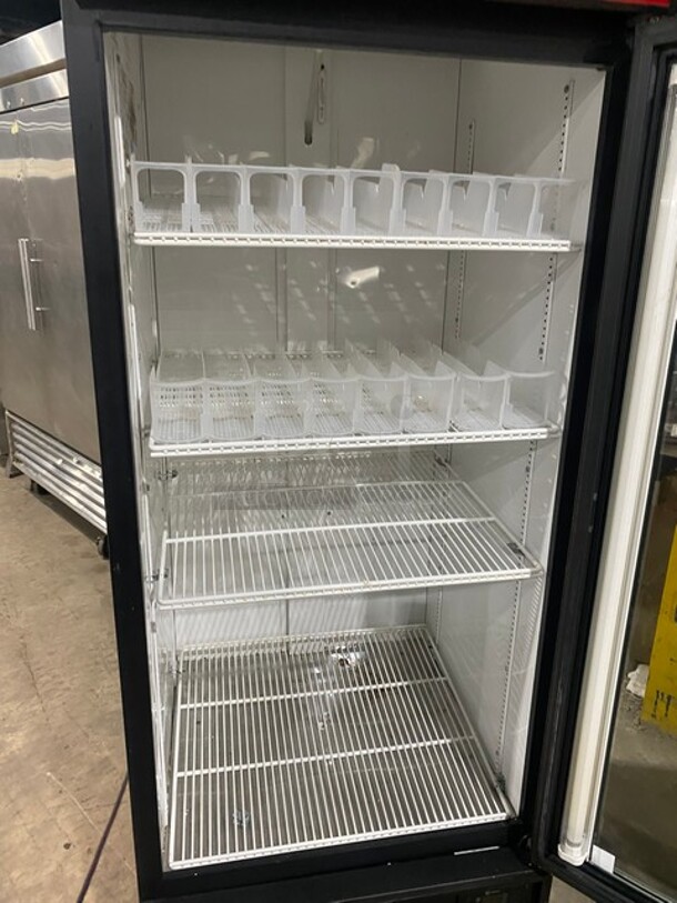 FABULOUS! True Commercial Single Door Reach In Cooler Merchandiser! With View Through Door! With Poly Coated Racks! Model GDM26EM Serial 6978751! 115V 1Phase! WORKING WHEN REMOVED! - Image 5 of 8