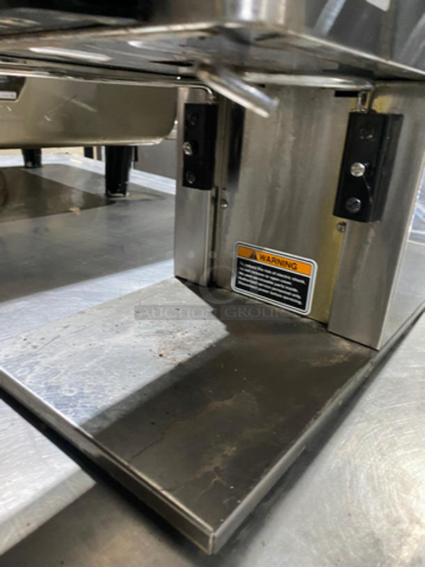 Bunn Commercial Countertop Dual Coffee Bean Grinder Machine! Stainless Steel Body! Model: MHG SN: MHG0005682 120V 60HZ 1 Phase - Image 5 of 7