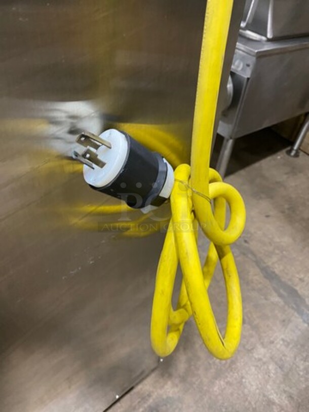 Cres Cor Commercial Electric Powered Split Door Roast-N-Hold Oven! All Stainless Steel! On Casters! Model: RO151FUA12DE4803Z SN: IBIJ0005120853 480V 60HZ 3 Phase - Image 10 of 10