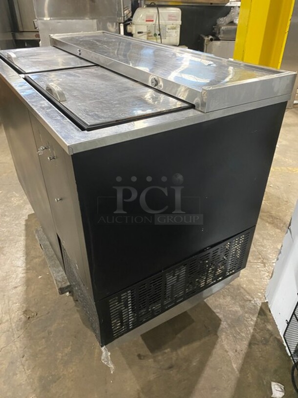 Blue Air Commercial 2 Door Beer Bottle Cooler! With Stainless Steel Top! MODEL BBC-5-B SN: EQQBABC500004 115V 1PH - Image 2 of 9