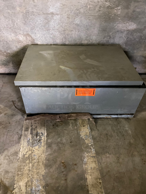 NorLake Commercial Walk-In Freezer! With Floor And With Remote Compressor! Model: RCPF100DCACOND SN: 02040586 208/230V 60HZ 1 Phase - Image 8 of 8