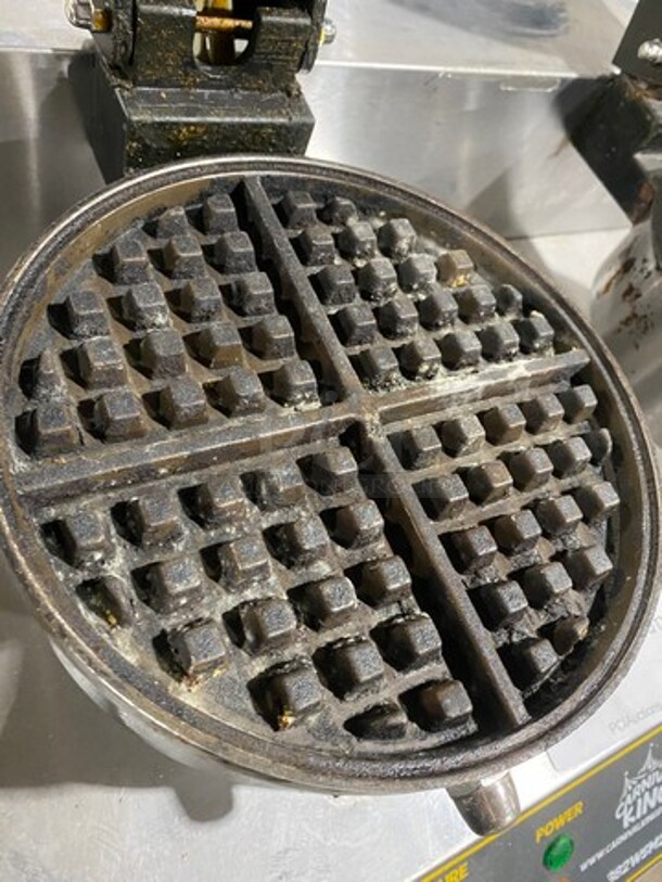 Carnival King Commercial Countertop Dual Waffle Maker! With Temperature And Timer Controls! All Stainless Steel! Model: 382WSM22 SN: CK171127R582 120V - Image 7 of 10