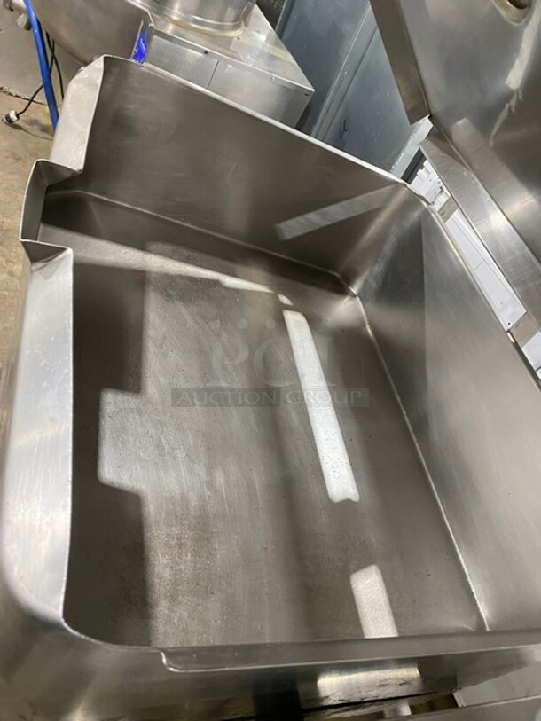 Groen Commercial Skillet/Braising Pan! All Stainless Steel! On Legs! - Image 5 of 8