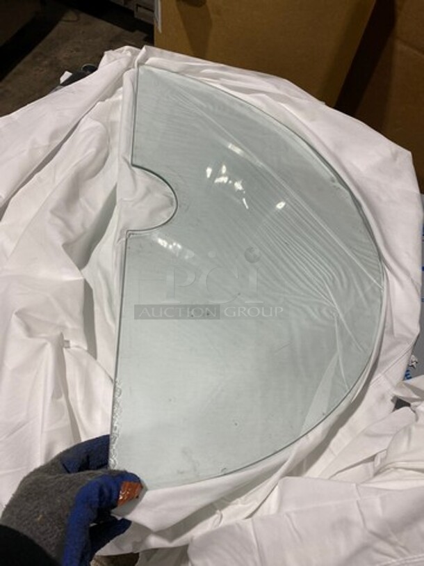 Traulsen Commercial Refrigerated Revolving Dessert Display Case Merchandiser! 115V 1 Phase - Image 9 of 9