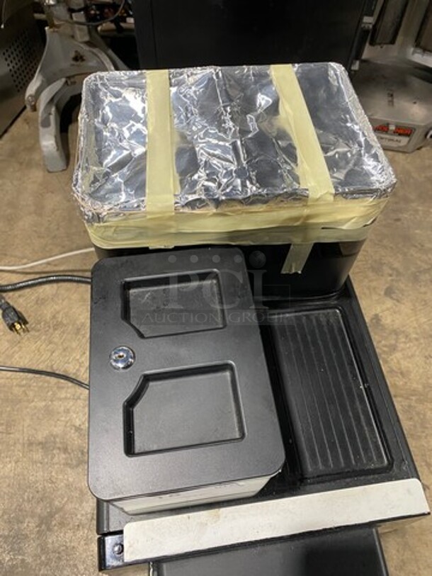 Commercial Countertop Espresso Machine! With Coffee Bean Grinder! With Digital Controls! On Legs! - Image 5 of 8