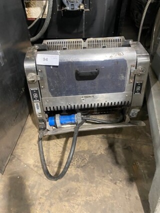 Antunes Commercial Countertop Universal Toaster! All Stainless Steel! Model: UTX200L 208V