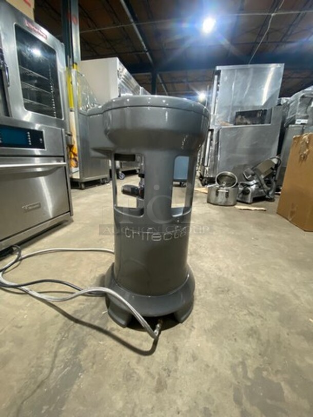 Bunn Commercial Countertop Barista Crafted Single Cup Coffee Brewer! Model: TRIFECTA - Image 2 of 5