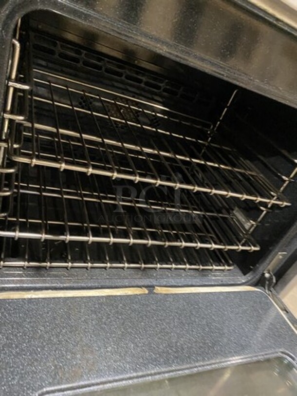 Viking Professional 4 Burner Range With Convection Oven! On Legs!  - Image 8 of 10