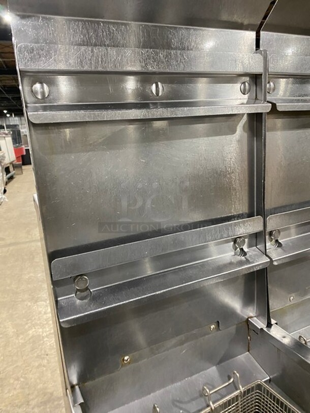 NICE! Pitco Frialator Stainless Steel Commercial Natural Gas Powered 2 Bay Deep Fat Fryer w/ 4 Metal Fry Baskets! On Commercial Casters! MODEL SSH55 SN: G18EA014868 115V   - Image 10 of 11