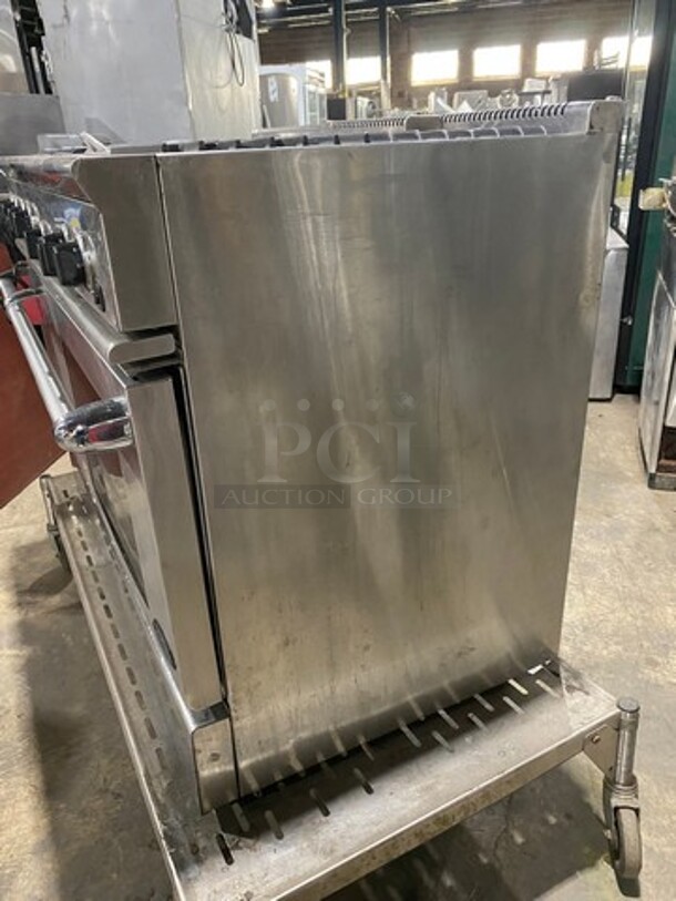 GREAT! DCS Commercial Gas Powered 6 Burner Stove! With Center Mini Flat Top Griddle! With 1 Full Size & 1 Mini Oven Underneath! All Stainless Steel! - Image 2 of 11