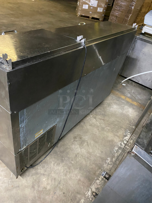 Beverage Air Commercial Refrigerated Pizza Prep Table! With 2 Door Storage Space! All Stainless Steel! Model: DP67 SN: 11803910 115V 60HZ 1 Phase - Image 3 of 10