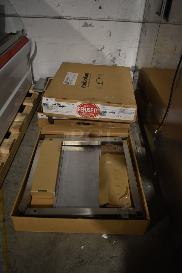 BRAND NEW SCRATCH AND DENT! Turbofan Double Stacking Kit for Convection Oven.
