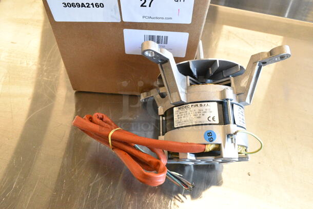 BRAND NEW SCRATCH AND DENT! HP00947750 Vulcan 00-947750 Motor, Convection, Fan, 250W - Image 1 of 4