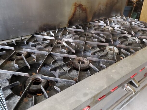 VULCAN 60L Natural Gas 10 Burner Stove W/ 2 Ovens 60X30X36 - Image 5 of 6