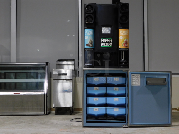 MANITOWOC MULTIPLEX MB-8-1 SMOOTHIE DUAL BLENDING STATION & BUILT IN ICE MACHINE ..... Working When Pulled
 - Image 2 of 7