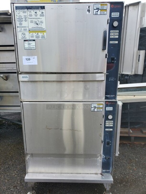 GROEN Natural Gas Smart Steam Boilerless Steamer 100 30X33X64 (Missing one handle) - Image 1 of 7