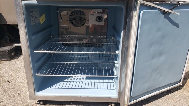 Delfield Undercounter Refrigerator w/ Casters! - Image 2 of 5
