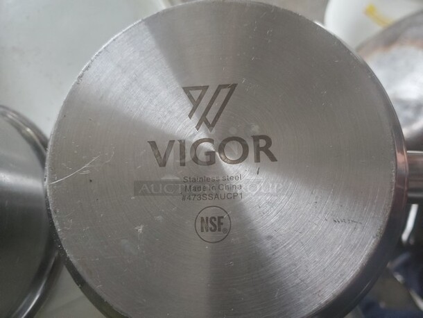 VIGOR Stainless Steel 6" Sauce Pan w/ handle 7XBID - Image 3 of 3