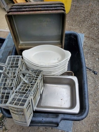 ALL ONE MONEY Lot of miscellaneous Kitchenware!