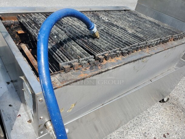 AMERICAN RANGE Natural Gas Charbroiler Stainless Steel Stand Included! 48X30X11 - Image 7 of 7