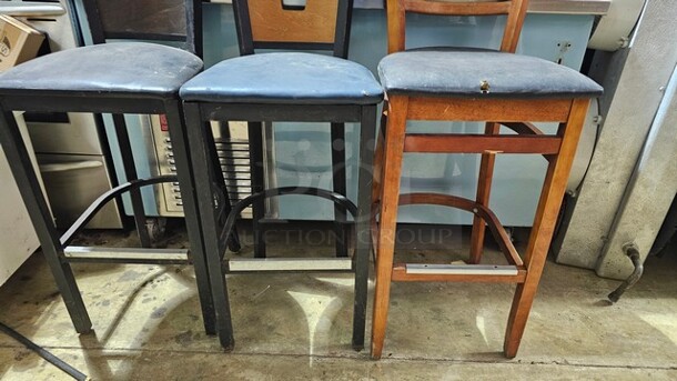 Lot of 3 Miscellaneous Bar Stools - Image 2 of 3