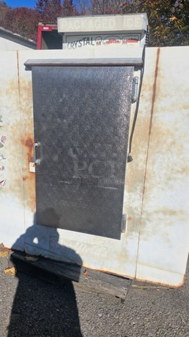 Leer 64" Outdoor Cold Wall Ice Merchandiser - Image 5 of 9