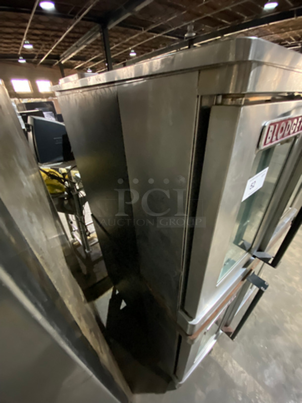 RARE FIND! Blodgett MARK V Commercial Double Deck Electric Powered Convection Oven! With View Through Doors! With Metal Oven Racks! Stainless Steel! On Legs! 2x Your Bid Makes One Unit! Model: Mark V 3 Phase - Image 2 of 9