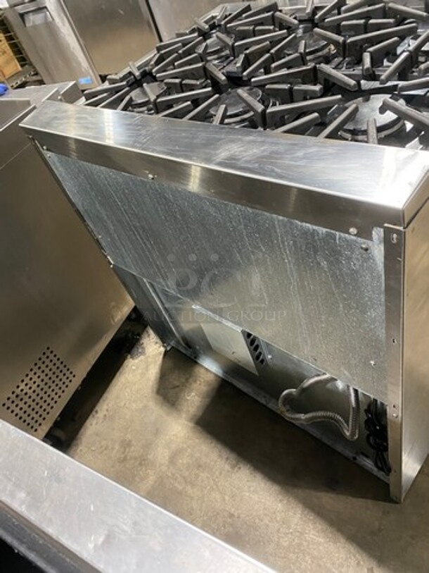 Thermador 6 Burner Stove! With Oven Underneath! Metal Oven Racks! Stainless Steel! - Image 4 of 9