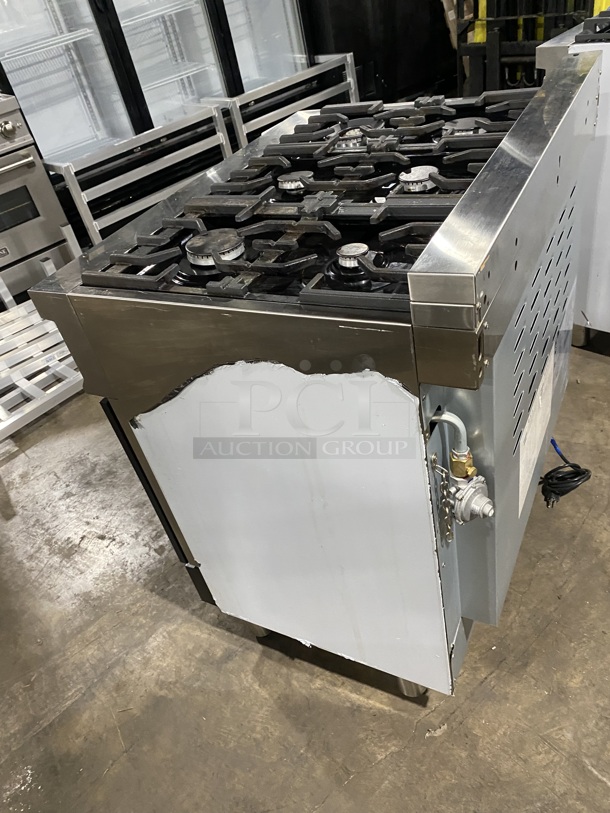 GORGEOUS! 2019 ZLINE Gas Powered 6 Burner Stove! With Oven Underneath! Stainless Steel TOP! MODEL RG36 SN:19080290030! - Image 4 of 10