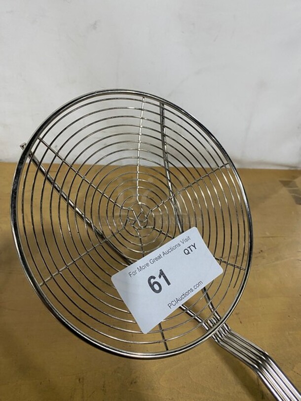 Stainless Steel Round Spiral Wire Skimmer!




 - Image 3 of 5