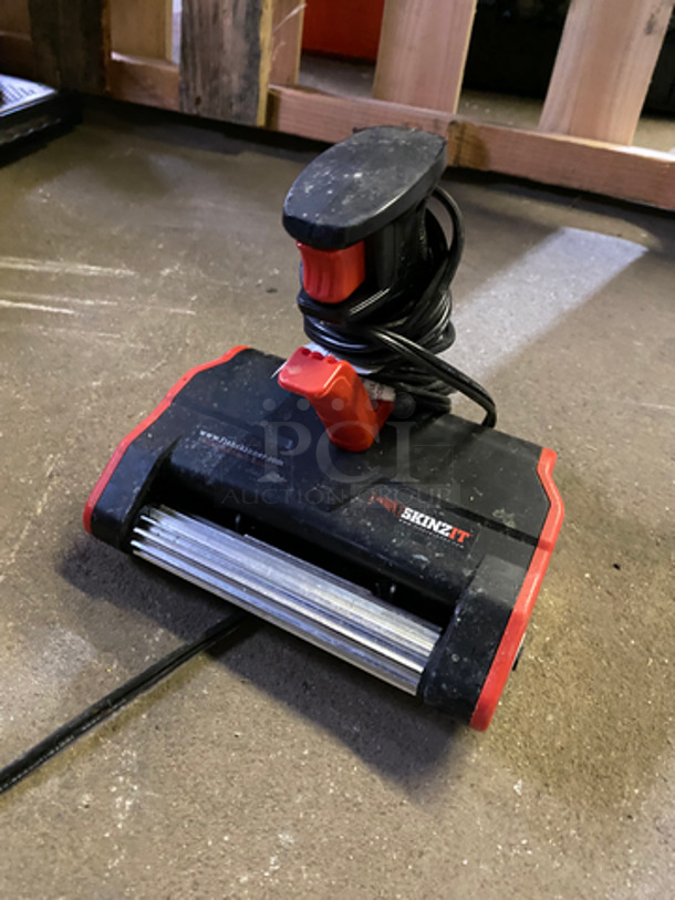 MISCELLANEOUS! 2x Your Bid! Anova Culinary Sous Vide Precision Cooker Pro! Model: ASVPRO1 SN: 122083 115/120V 60HZ And SkinzIt Commercial Fish Cleaner/ Skinner! Model: FS1000A - Image 6 of 9