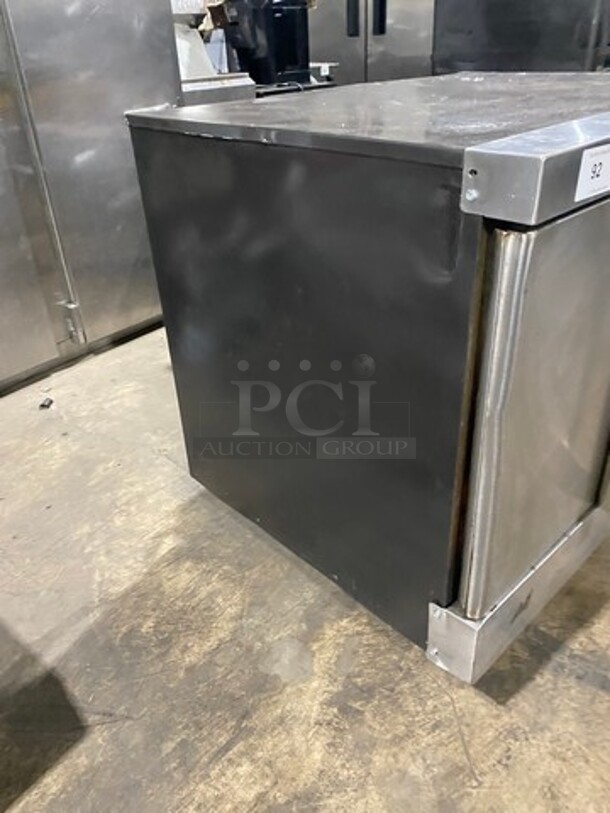 Hobart Commercial Gas Powered Convection Oven! With Solid Doors! With Metal Oven Racks! All Stainless Steel! - Image 2 of 8