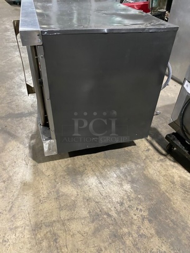 Hobart Commercial Gas Powered Convection Oven! With Solid Doors! With Metal Oven Racks! All Stainless Steel! - Image 3 of 8