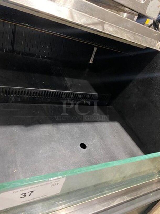 Structural Concepts Commercial Refrigerated Open Grab-N-Go Case Merchandiser! Model: HMO2636R5392 SN: 998583HQ252810 120V 60HZ 1 Phase - Image 5 of 8