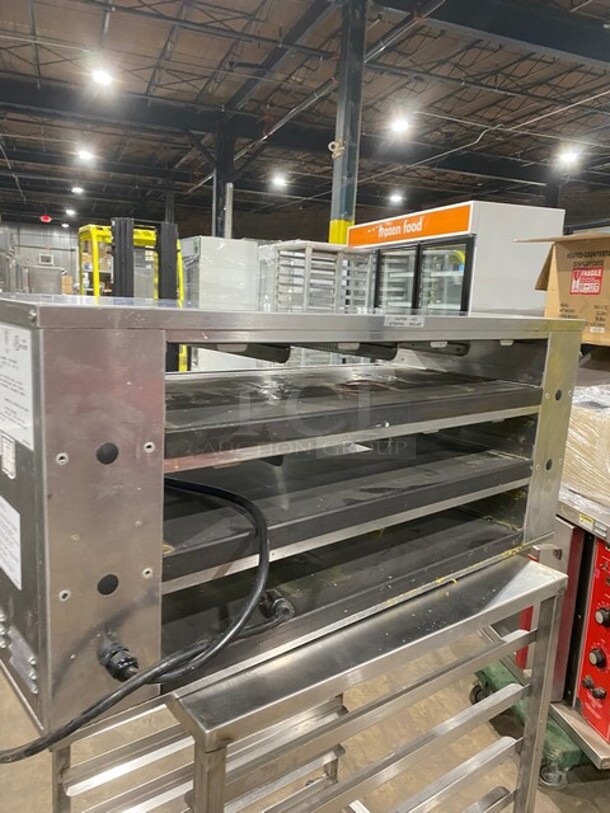 Merco 3 Shelf /12 Pan Holding Cabinet With Timer Bars! MODEL MHG34SAB1N SN: 1912ES0009 208V 1PH - Image 4 of 8