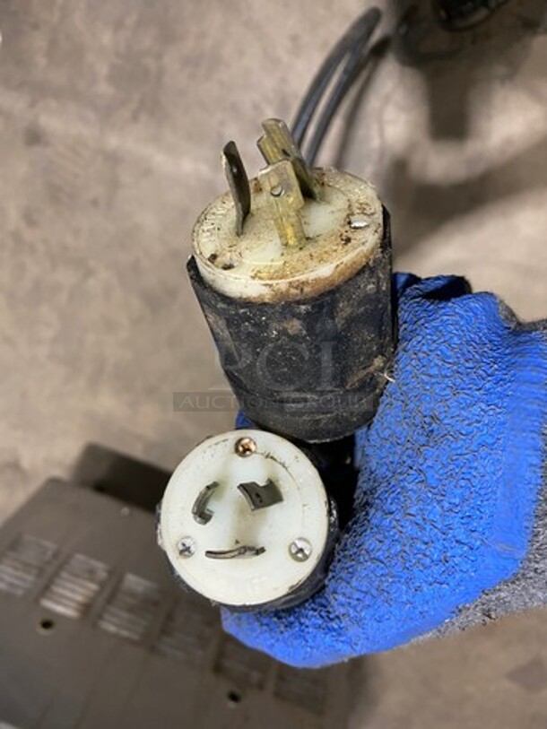 Taylor Commercial 2 Flavor Frosty/Coolatta/Slushie Making Machine! With Milkshake Mixing Attachment! All Stainless Steel! On Casters! Model: 342D27 SN: K3062936 208/230V 60HZ 1 Phase - Image 10 of 10