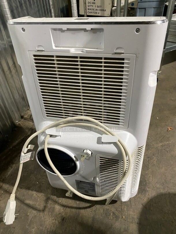 Portable Room Air Condition! - Image 3 of 6