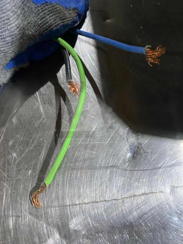 Garland Commercial Countertop Electric Powered Range, Double Burner! All Stainless Steel! On Legs! Model: ED15HSE SN: 0807100101267 208V 60HZ 3 Phase - Image 9 of 9