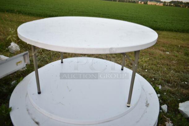 6 Various White Round Folding Tables. 6 Times Your Bid! - Image 1 of 6
