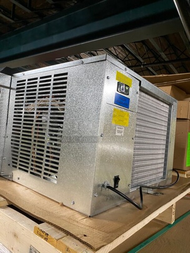 AWESOME! BRAND NEW! IN THE BOX! Norlake Commercial Self Contained 6x6 Walk-In Freezer! With Floor! Model KL66-CR-M! Self Contained Compressor/Blower 208/230V 1 Phase! - Image 9 of 12