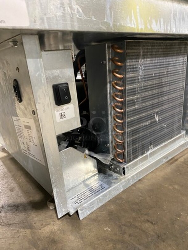 DELFIELD Stainless Steel Commercial MARBLE TOP Cold Pan Drop In! 
Model N8245GP Serial # 1905150000933
115V/60Hz/ 1 Phase
 - Image 4 of 5