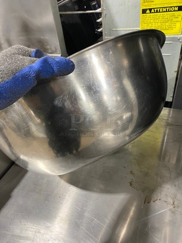 Winco Stainless Steel Mixing Bowl! - Image 2 of 5