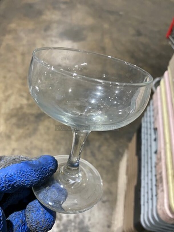 MISCELLANEOUS! Assorted Color Poly Cup Crates! With Assorted Style Stemmed Wine Glasses And Drinking Glasses! 8x Your Bid! - Image 2 of 6