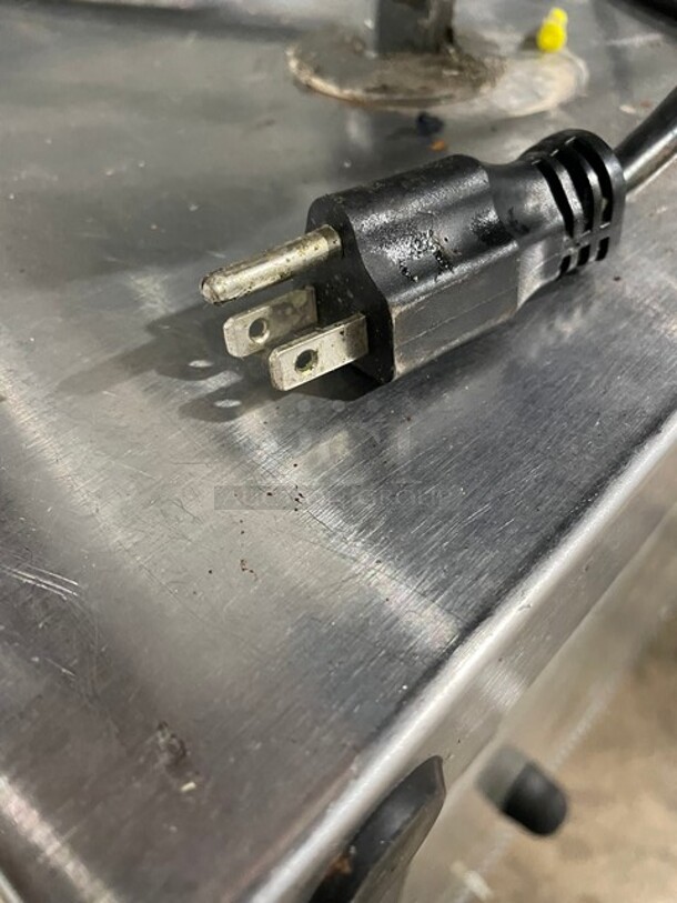 True Commercial 2 Door Lowboy/Worktop Cooler! All Stainless Steel! On Casters! Model: TUC36 SN: 8710930! 115V 60HZ 1 Phase! - Image 7 of 7