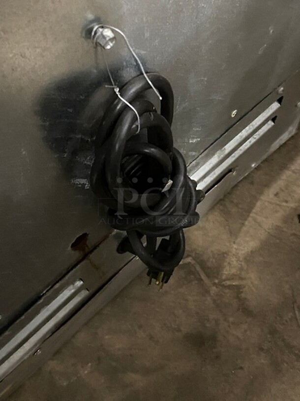 Krowne Commercial Undercounter Glass Chiller! All Stainless Steel! Model: FMC24BSR SN: 0100810 115V 60HZ 1PH
 - Image 7 of 7