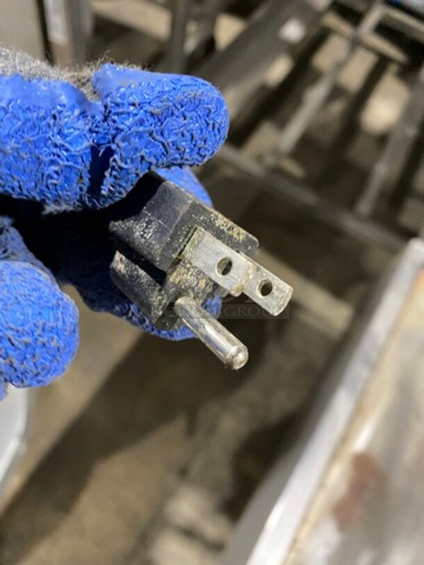 GREAT! Adcraft Commercial 20QT Planetary Mixer! With Mixing Bowl And Bowl Guard! With Whisk, Paddle, And Spiral Hook Attachments! Model: PM20 SN: 1605204 120V 60HZ 1 Phase - Image 9 of 9