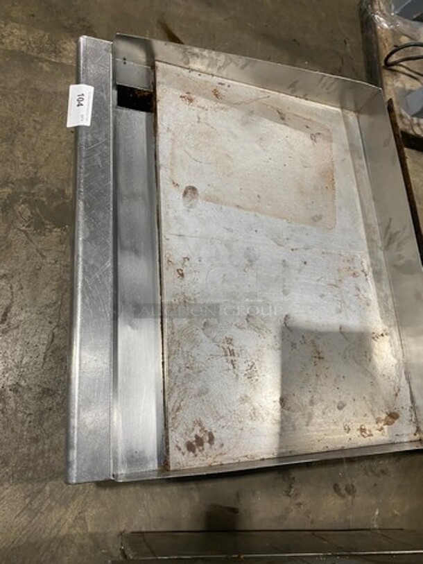 Imperial Commercial Countertop Natural Gas Powered Flat Top Griddle! With Back And Side Splashes! All Stainless Steel! On Small Legs! - Image 5 of 7