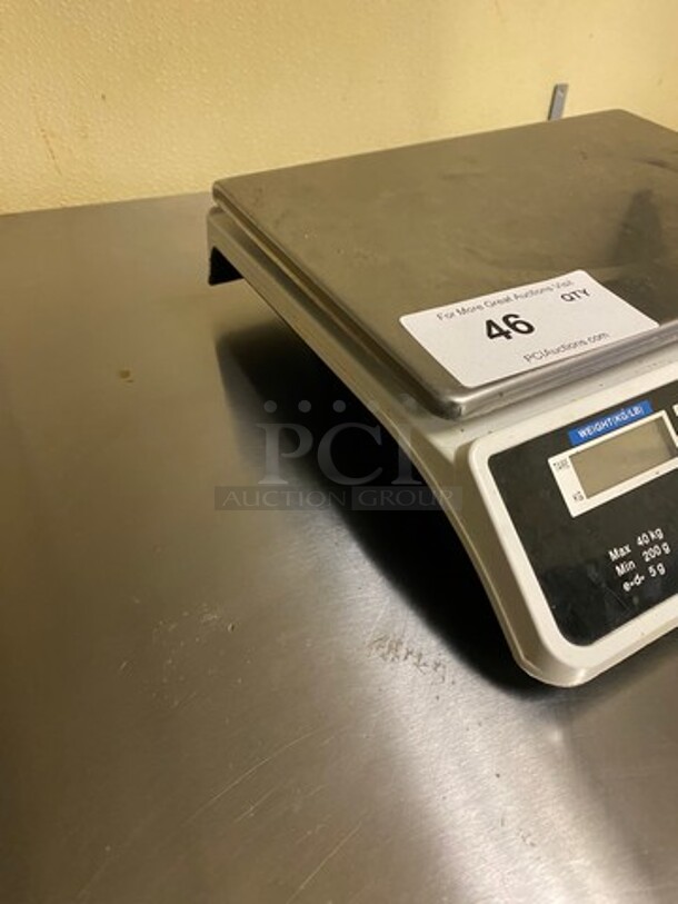 Commercial Countertop Food Portioning/ Pricing Scale! WORKING WHEN REMOVED! - Image 2 of 5